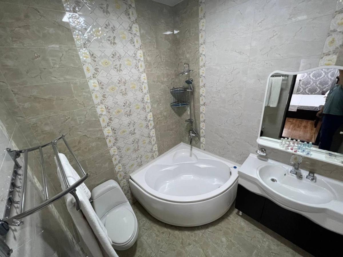 Alisher Hotel By Shosh Tachkent Extérieur photo
