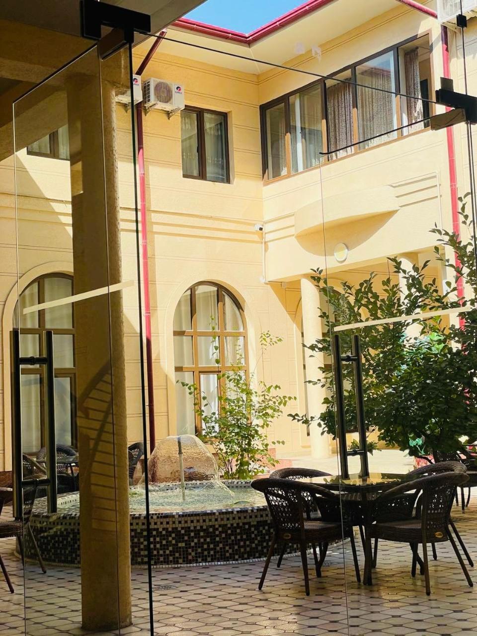 Alisher Hotel By Shosh Tachkent Extérieur photo