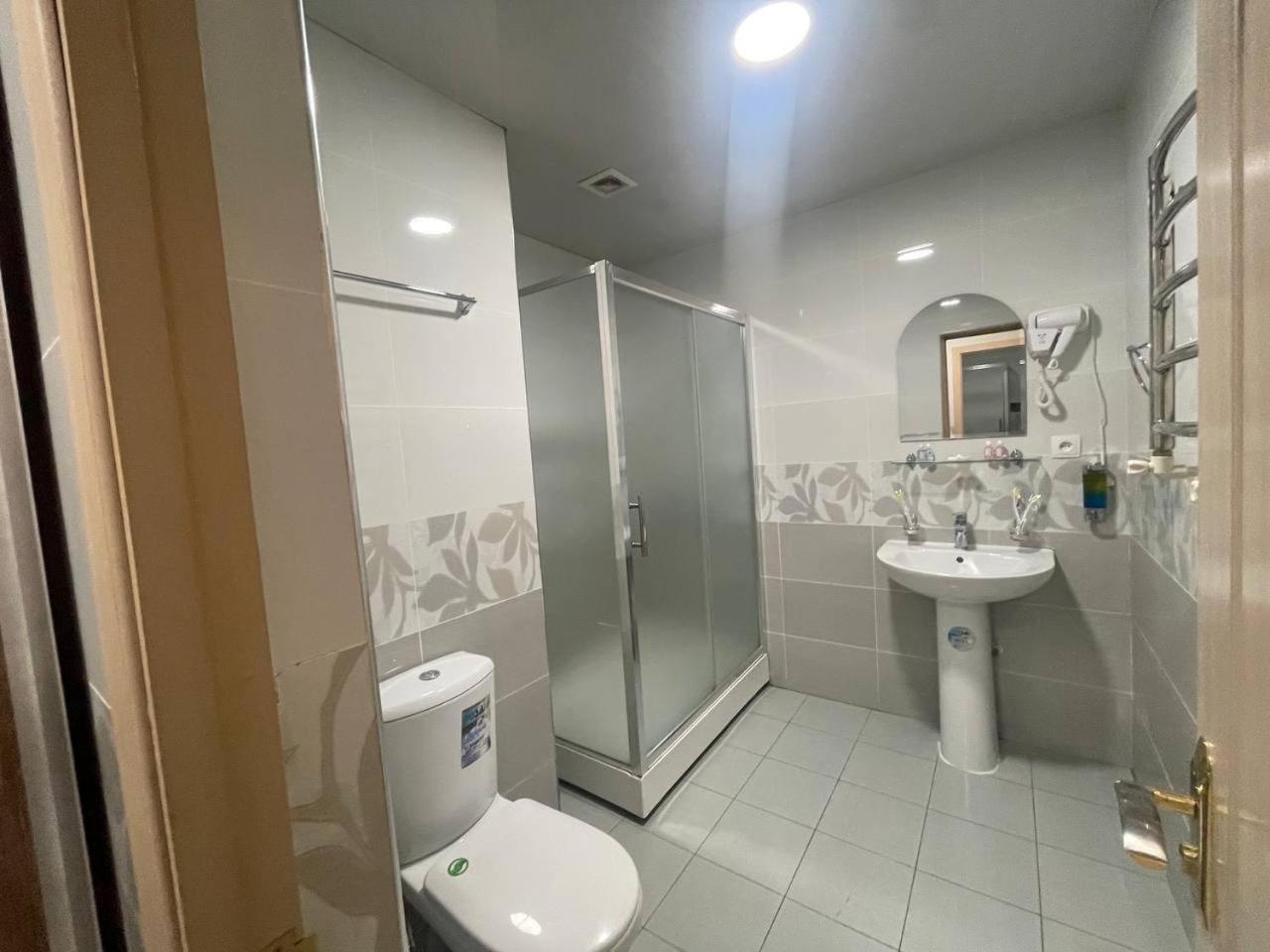 Alisher Hotel By Shosh Tachkent Extérieur photo